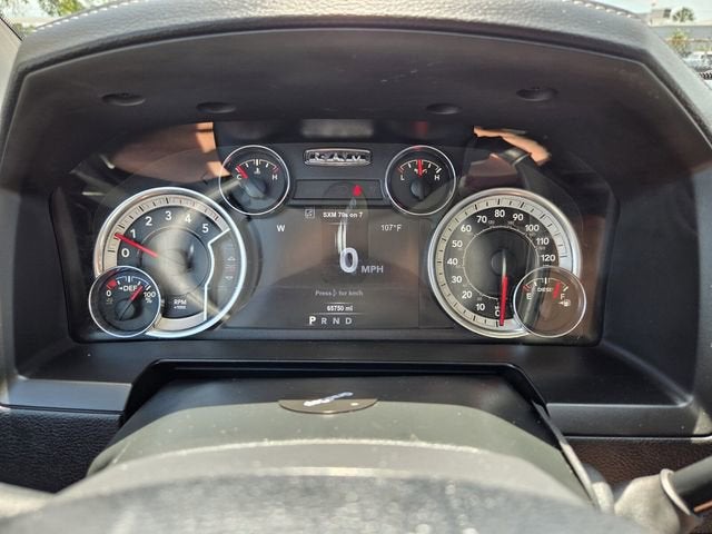 2018 RAM 3500 Laramie Crew Cab 4x4 8' Box