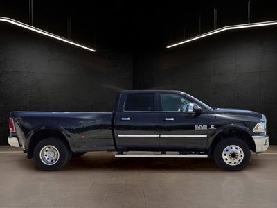 2018 RAM 3500 Laramie Crew Cab 4x4 8' Box