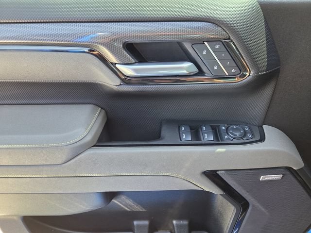 2025 Chevrolet Silverado 1500 ZR2 image 25