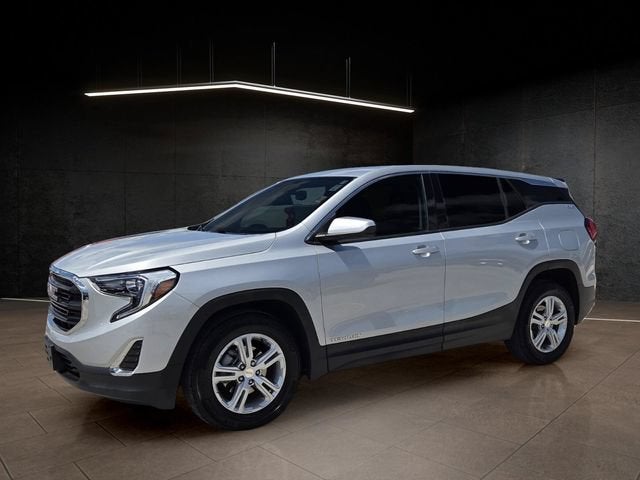 2020 GMC Terrain SLE image 3