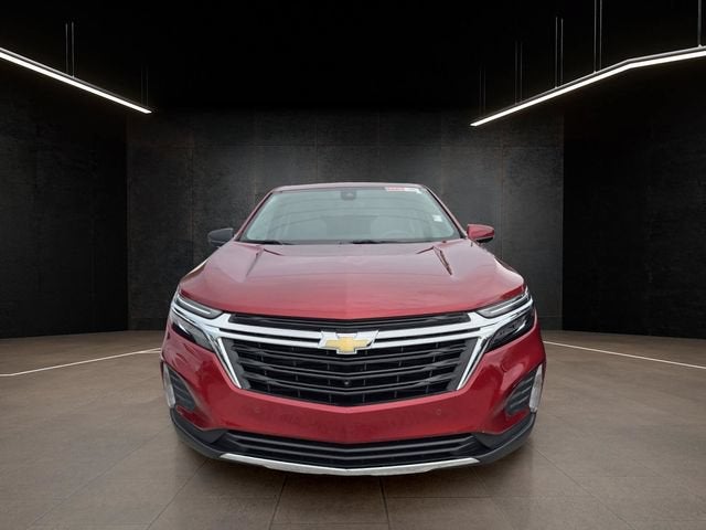 2024 Chevrolet Equinox LT image 2