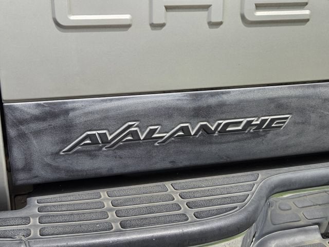 2004 Chevrolet Avalanche 5DR 2WD 1500