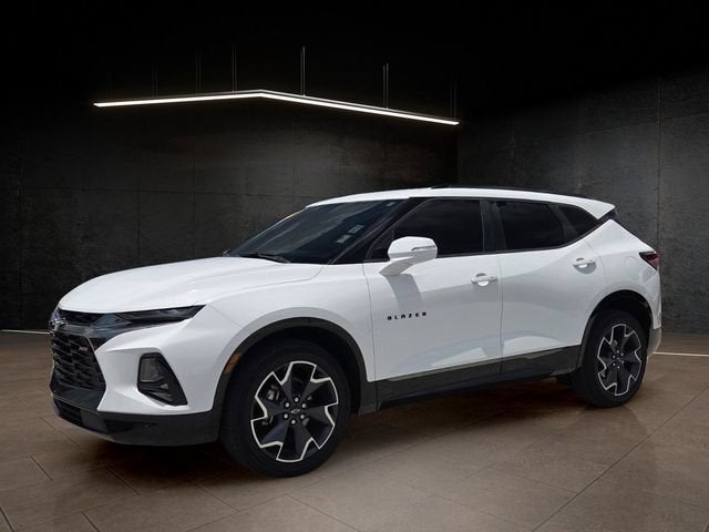 2019 Chevrolet Blazer RS image 3