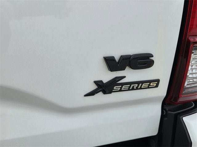 2022 Toyota Tacoma 2WD SR5