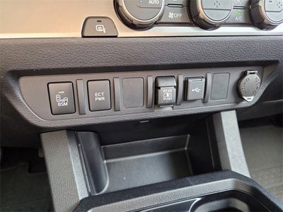 2022 Toyota Tacoma 2WD SR5