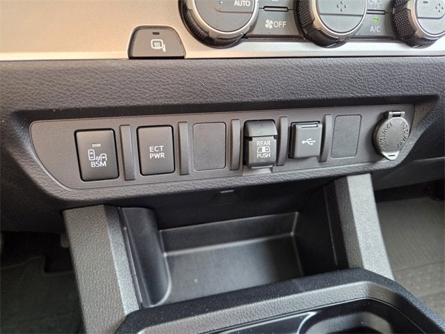 2022 Toyota Tacoma 2WD SR5