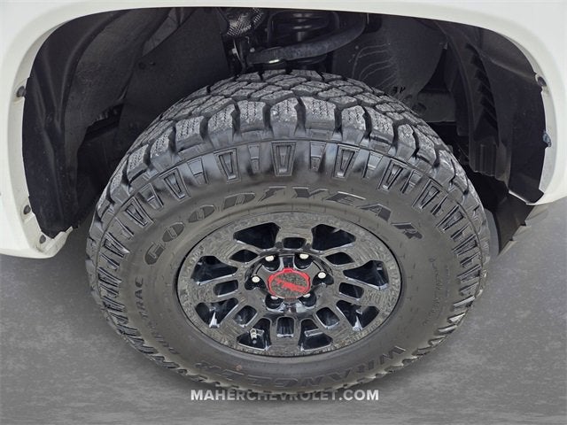 2022 Toyota Tacoma 2WD SR5