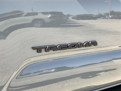 2022 Toyota Tacoma 4WD SR5