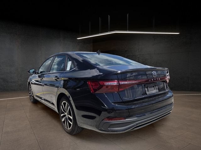 2025 Volkswagen Jetta SE image 2