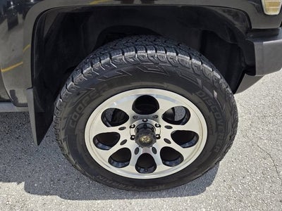 2009 HUMMER H3 H3T Luxury