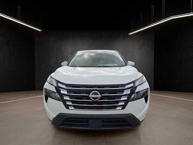 2024 Nissan Rogue SV image 2