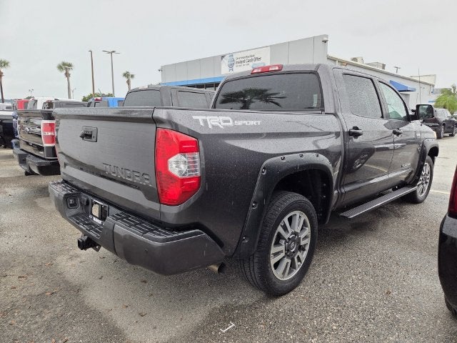 2018 Toyota Tundra SR5 5.7L V8