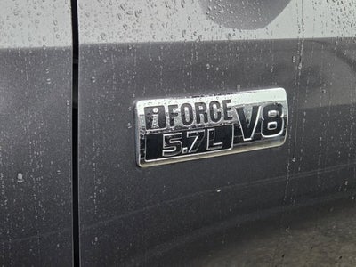 2018 Toyota Tundra SR5 5.7L V8