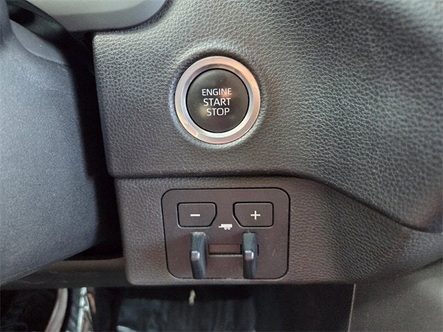 2022 Toyota Tundra 2WD SR5