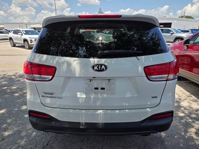2016 Kia Sorento LX