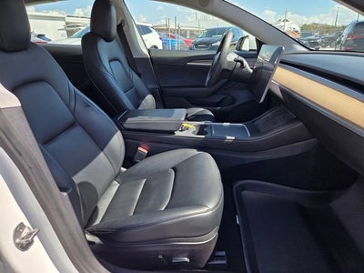 2021 Tesla Model 3 Standard Range Plus Rear-Wheel Drive