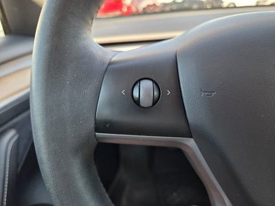 2021 Tesla Model 3 Standard Range Plus Rear-Wheel Drive