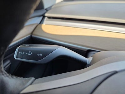 2021 Tesla Model 3 Standard Range Plus Rear-Wheel Drive