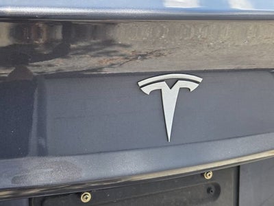2022 Tesla Model 3 Rear-Wheel Drive
