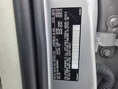 2024 Volvo S60 Plus Dark Theme