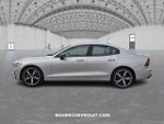 2024 Volvo S60 Plus Dark Theme