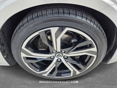 2024 Volvo S60 Plus Dark Theme