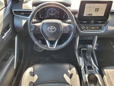 2024 Toyota Corolla Cross XLE