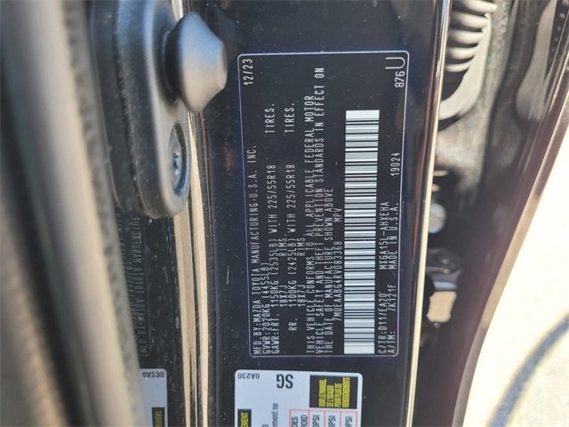 2024 Toyota Corolla Cross XLE