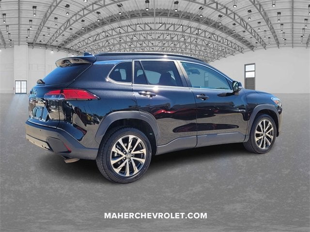 2024 Toyota Corolla Cross XLE