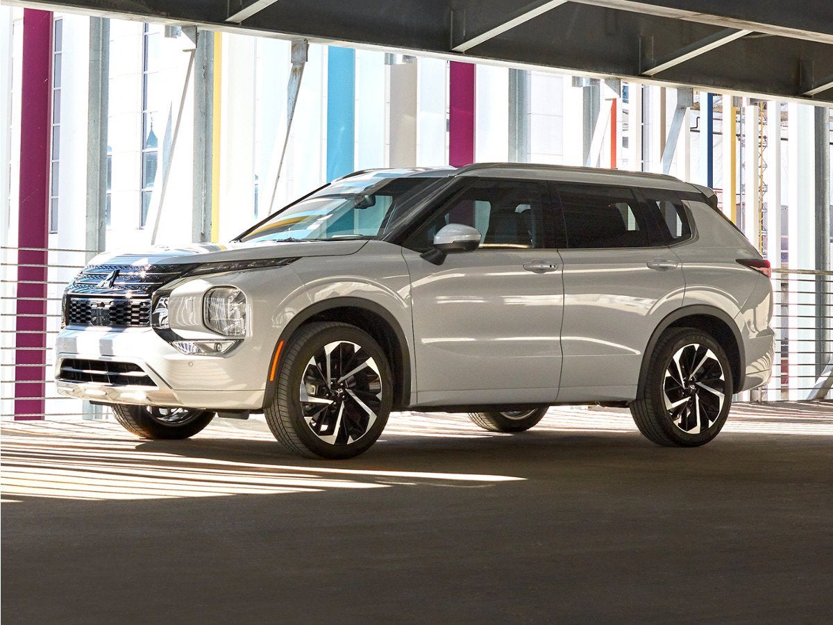 2022 Mitsubishi Outlander ES 2.5 2WD