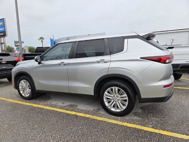 2022 Mitsubishi Outlander ES 2.5 2WD