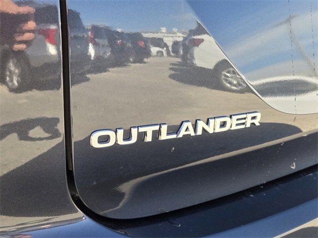 2025 Mitsubishi Outlander SEL