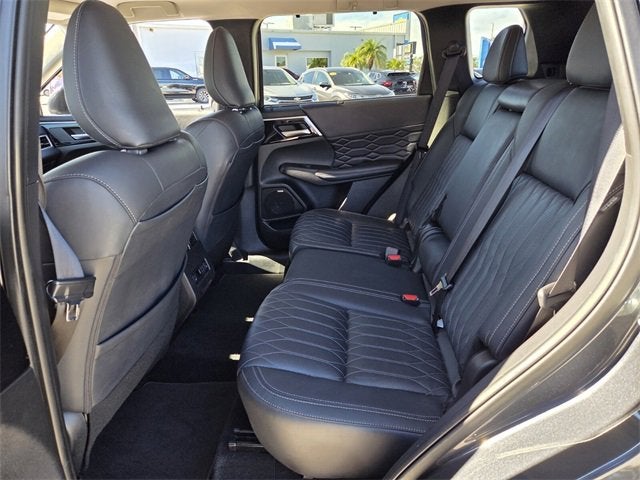 2025 Mitsubishi Outlander SEL