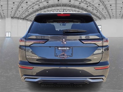 2025 Mitsubishi Outlander SEL