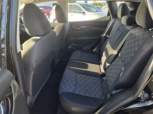 2018 Nissan Rogue Sport SV