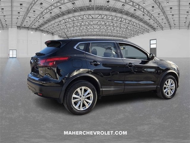 2018 Nissan Rogue Sport SV