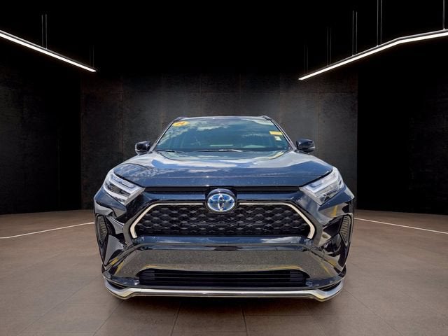 2024 Toyota RAV4 Prime SE image 2