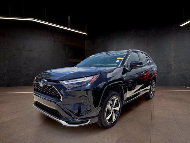 2024 Toyota RAV4 Prime SE image 3