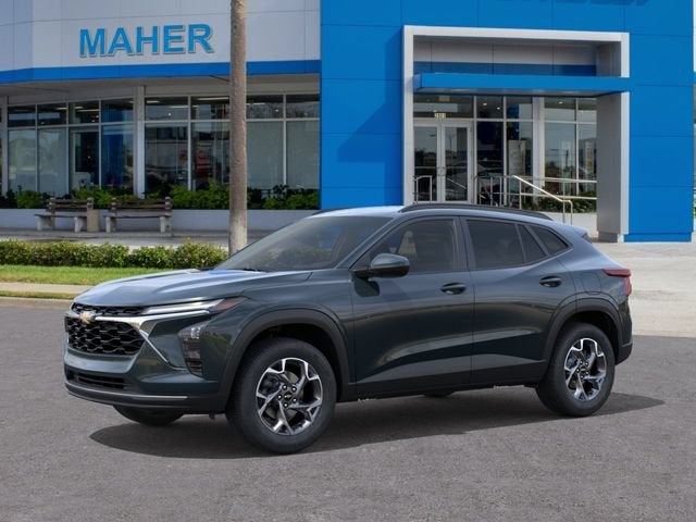 2026 Chevrolet Trax LT image 2