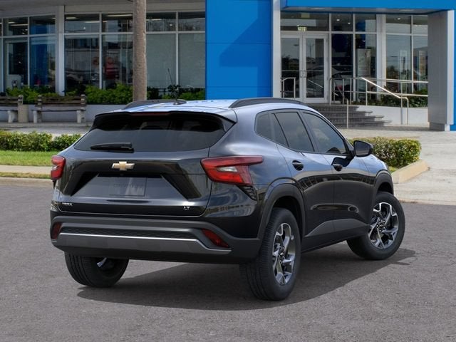 2026 Chevrolet Trax LT image 4
