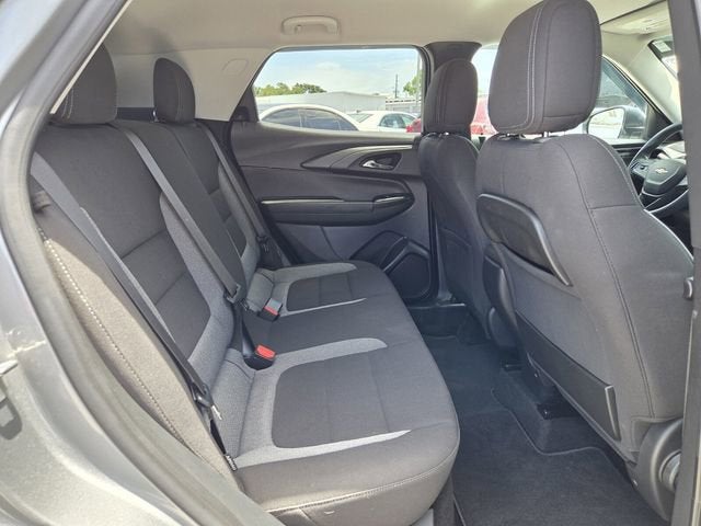 2024 Chevrolet Trailblazer LS image 17