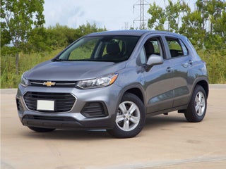 2020 Chevrolet Trax LS image 3