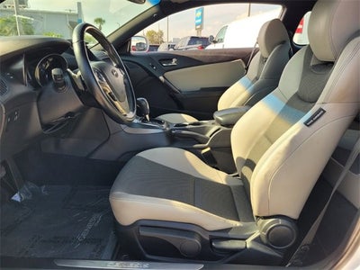 2015 Hyundai Genesis Coupe 3.8L Base