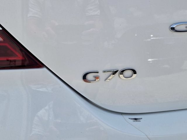 2022 Genesis G70 3.3T RWD