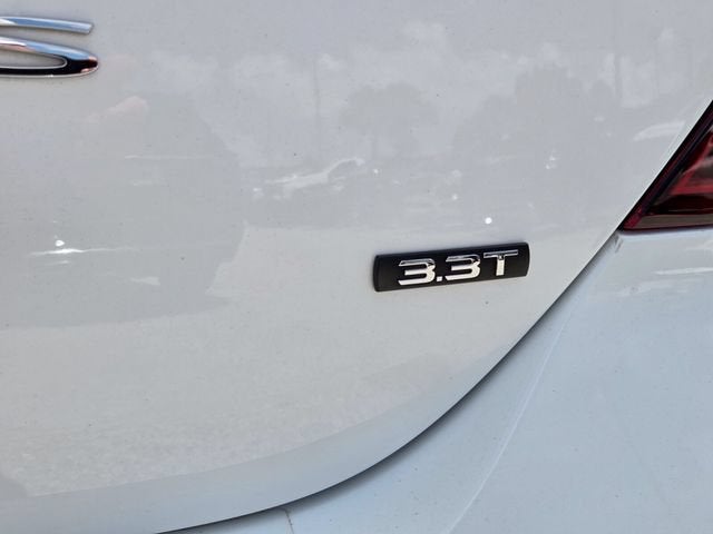 2022 Genesis G70 3.3T RWD