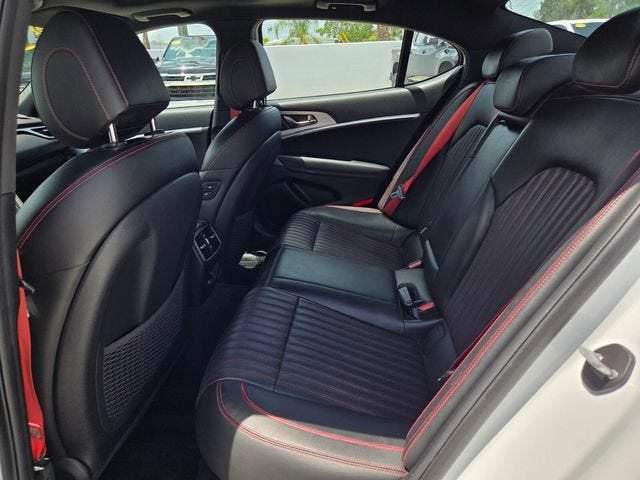 2022 Genesis G70 3.3T RWD