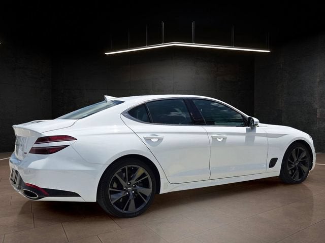 2022 Genesis G70 3.3T RWD