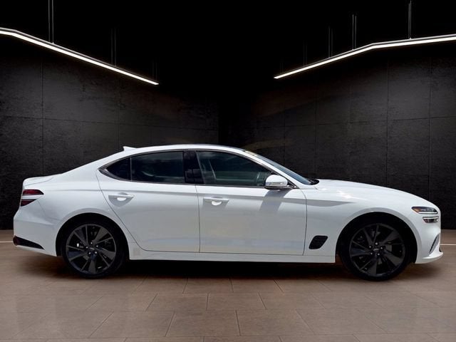 2022 Genesis G70 3.3T RWD