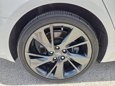 2022 Genesis G70 3.3T RWD