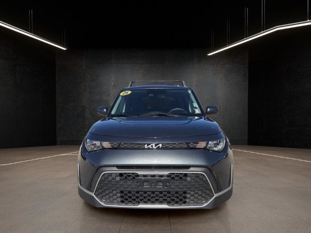 2025 Kia Soul LX image 2